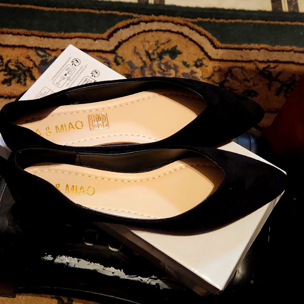 Dress flats size 8 1/2